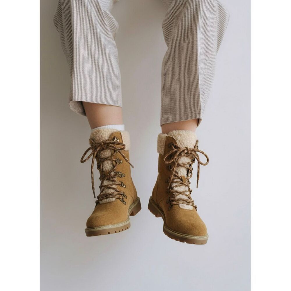 Hey Girl Woman’s Squad Boots